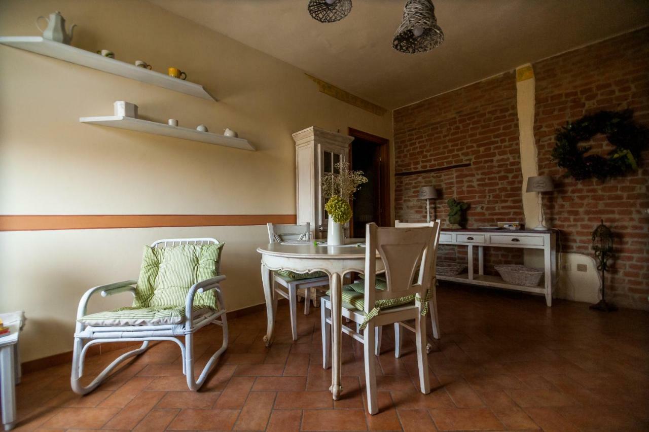 Hôtel Agriturismo Corte Ghiara à Fontanellato Extérieur photo