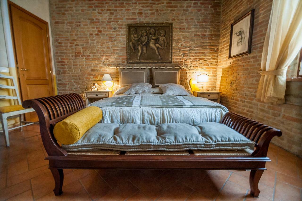 Hôtel Agriturismo Corte Ghiara à Fontanellato Extérieur photo