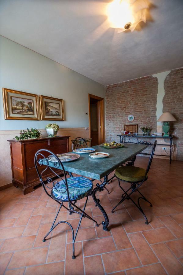 Hôtel Agriturismo Corte Ghiara à Fontanellato Extérieur photo