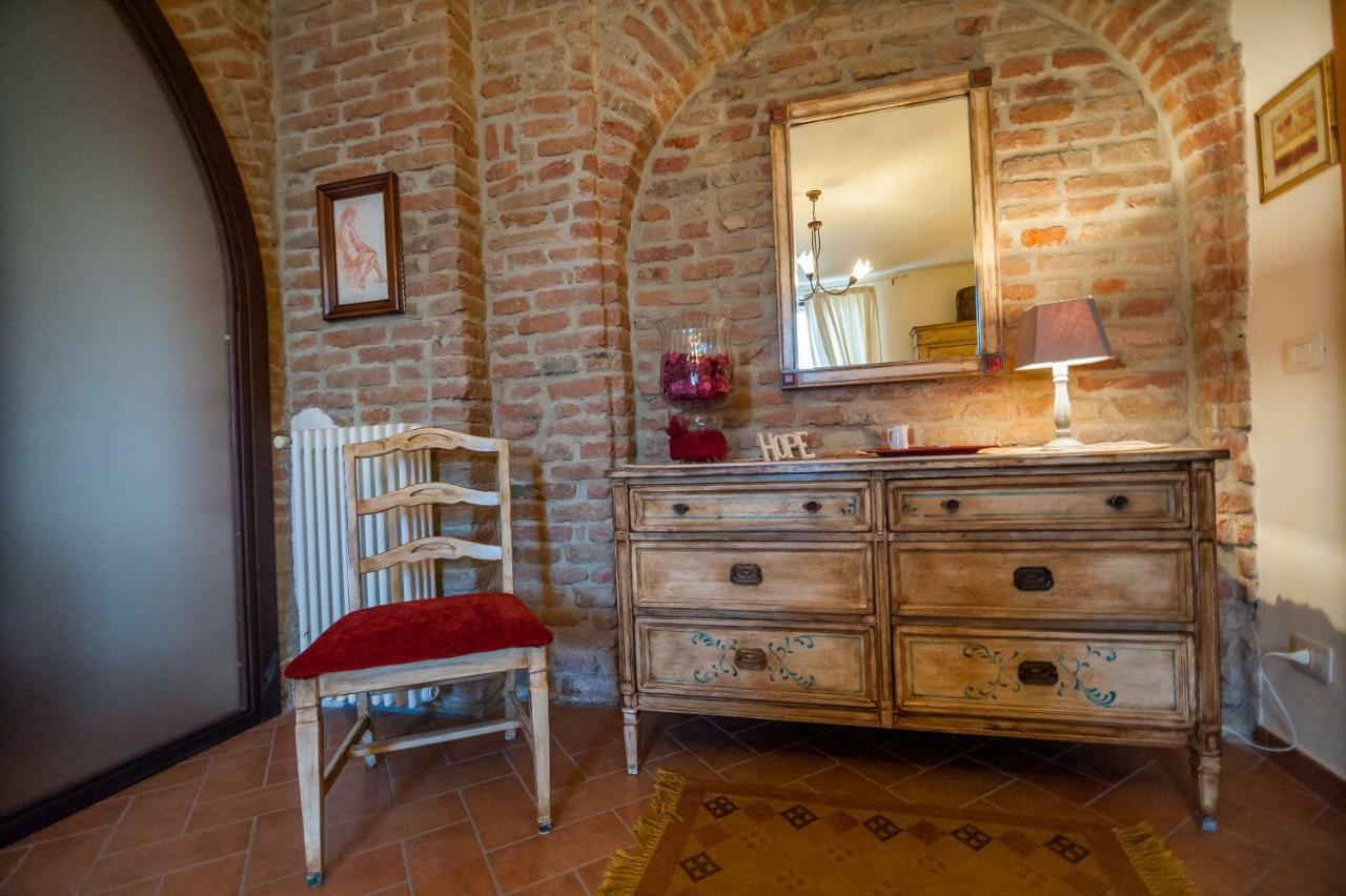 Hôtel Agriturismo Corte Ghiara à Fontanellato Extérieur photo