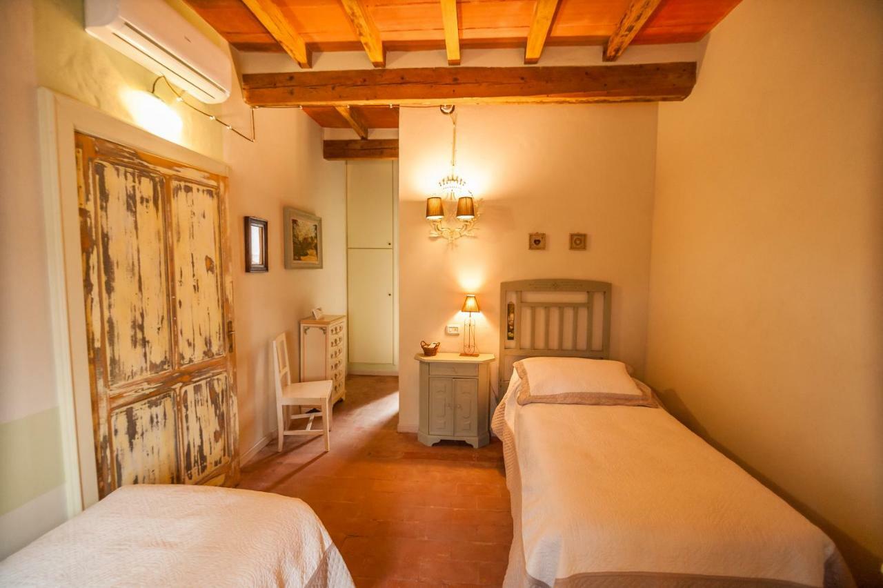 Hôtel Agriturismo Corte Ghiara à Fontanellato Extérieur photo